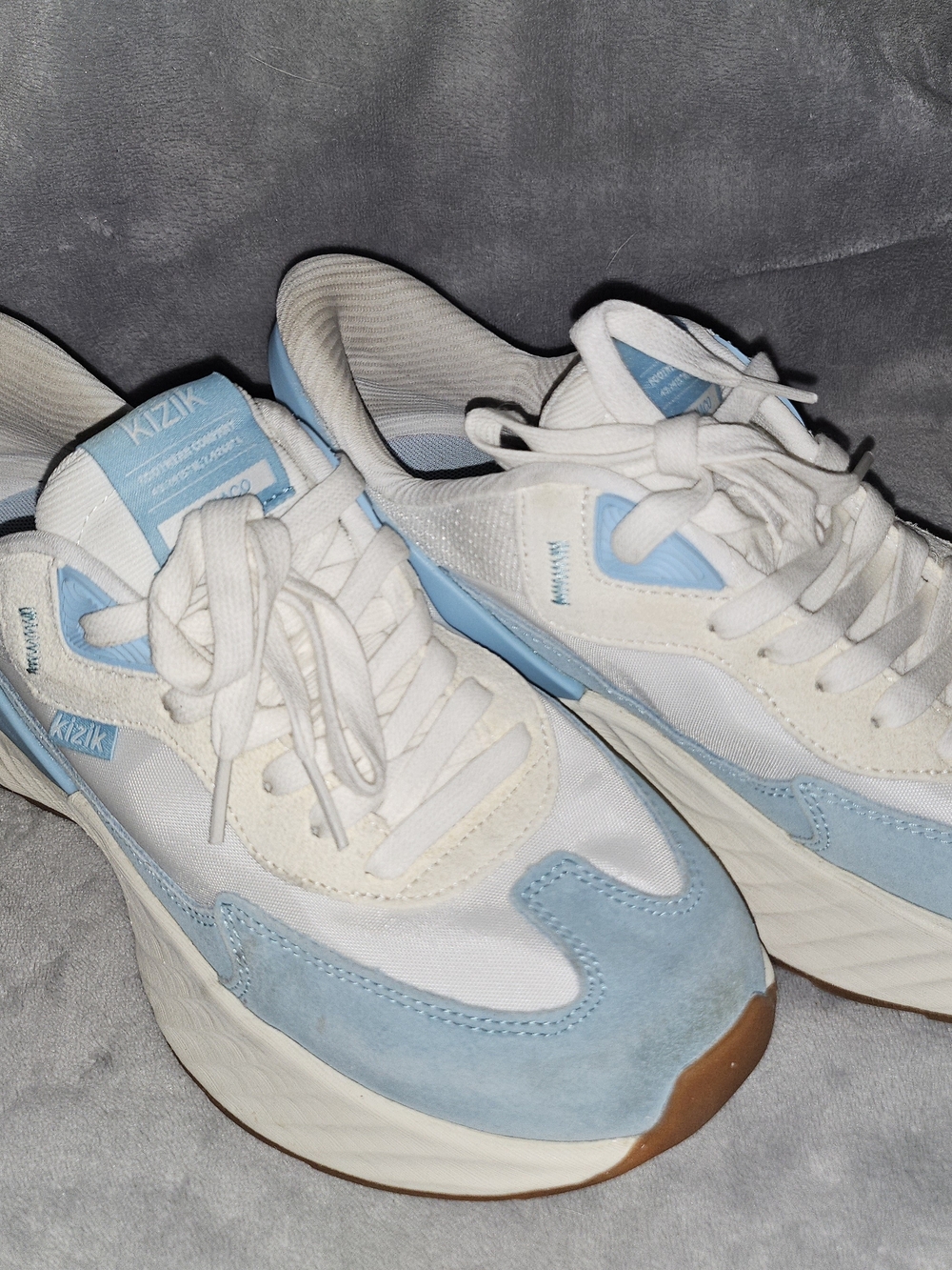 Kizik White & Light Blue Sneakers
